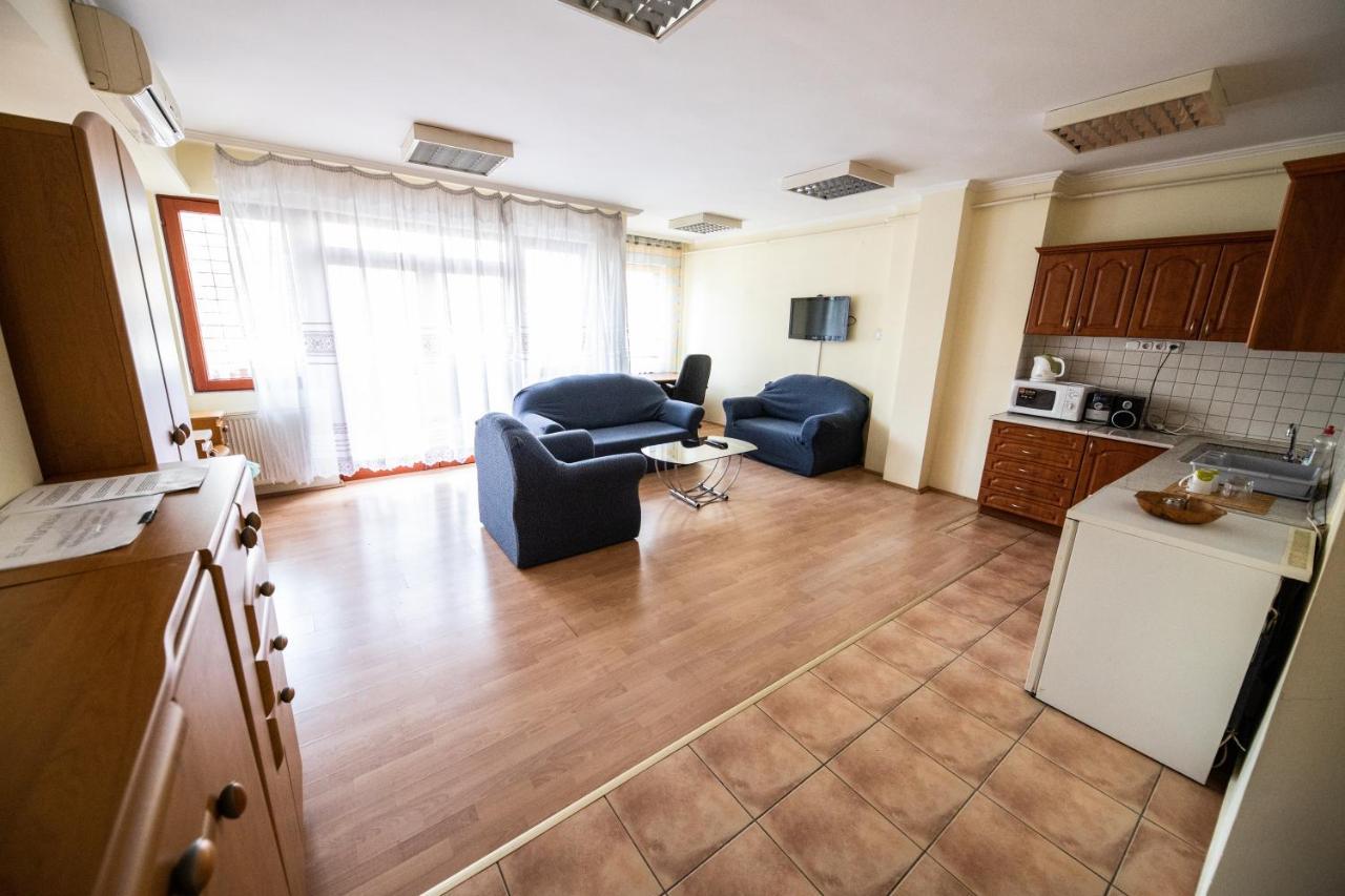 Elit Apartman Daire Debrecen Dış mekan fotoğraf